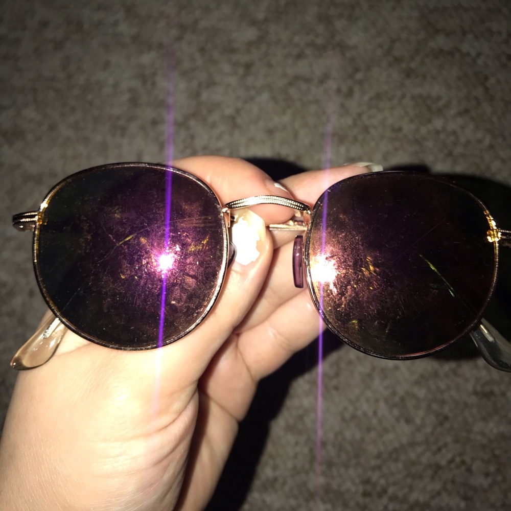 Basic Sunglasses - Picture 4 of 4